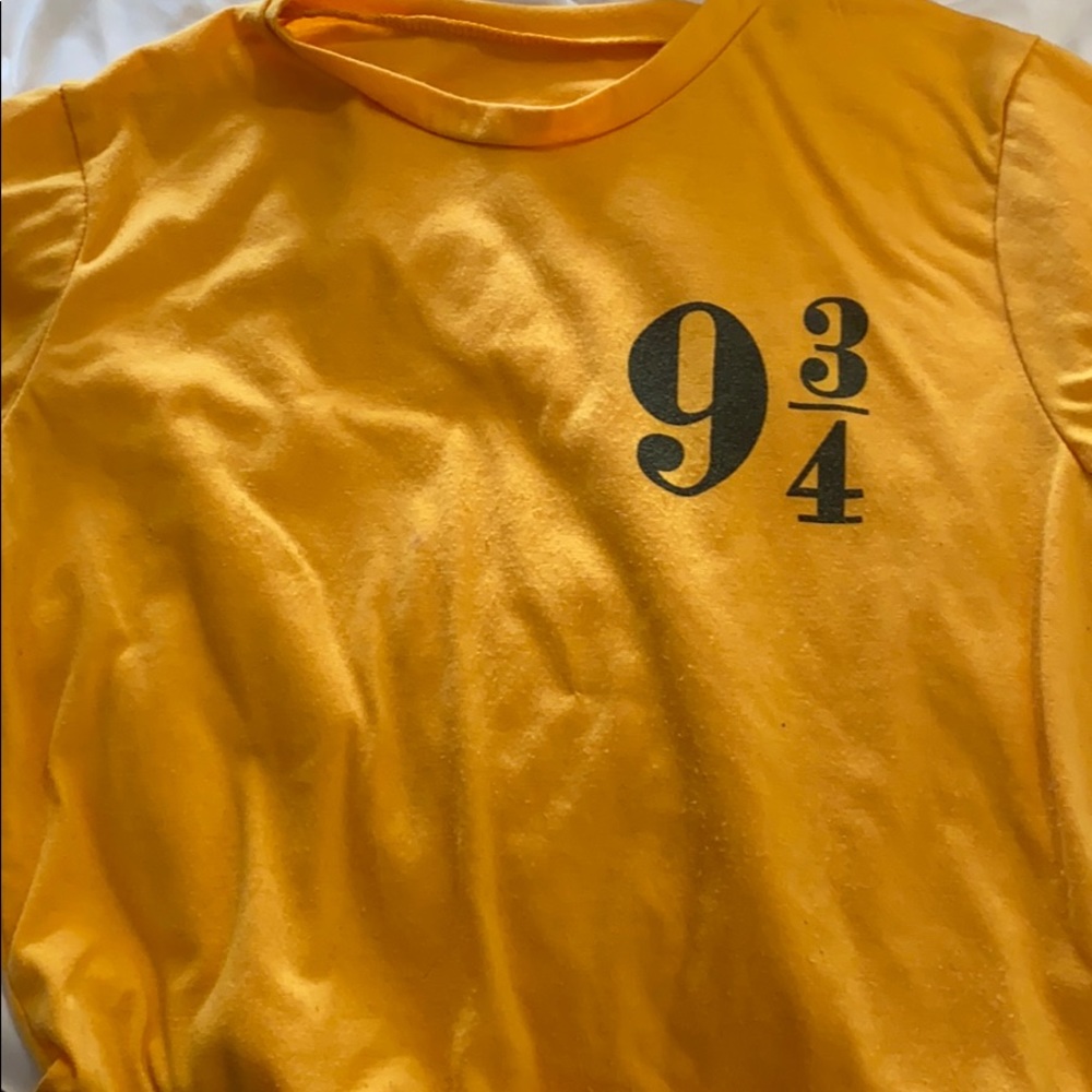 9 3/4 t-shirt